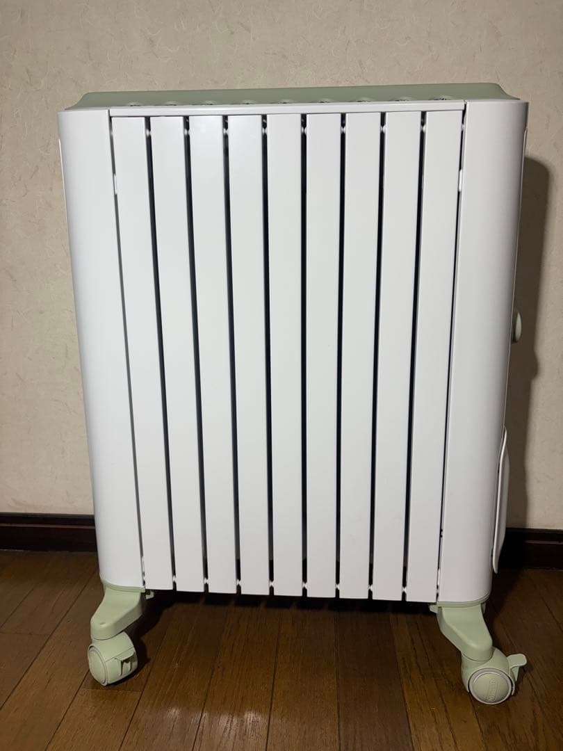 デロンギオイルヒーター　Delonghi RHJ75V0915-GR