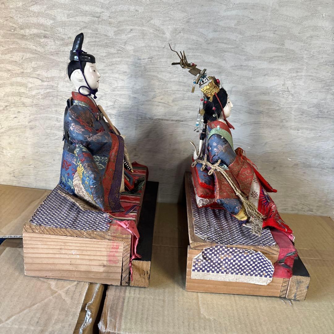 伝統的な雛人形セット 明治時代