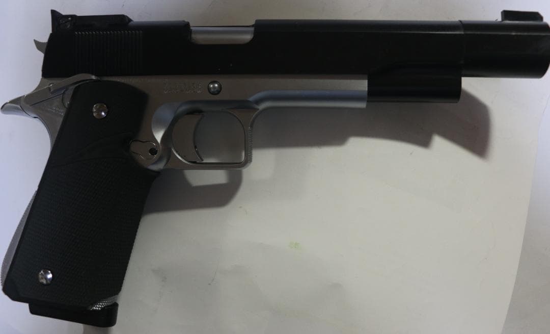 MGC ABS樹脂製モデルガン コルト・ガバカスタム　ボーリングピン 合法品