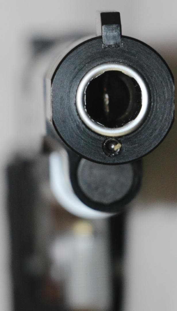 MGC ABS樹脂製モデルガン コルト・ガバカスタム　ボーリングピン 合法品