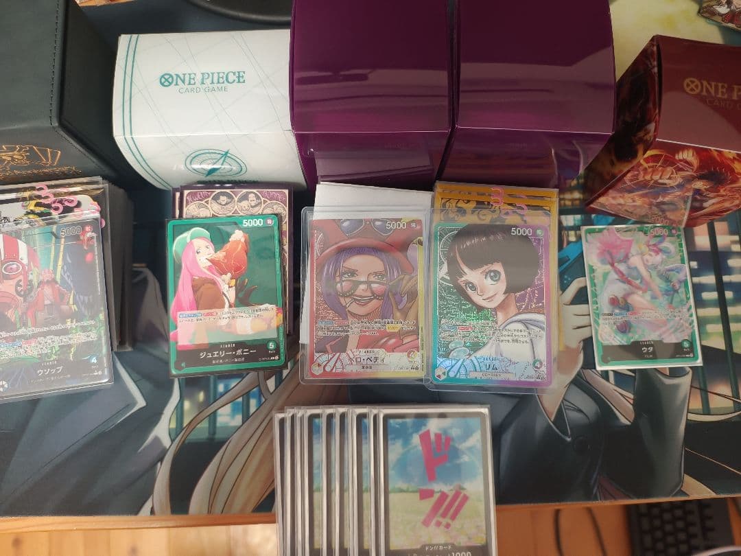 ワンピースカード引退品　3デッキ欠品なし　2デッキ欠品あり