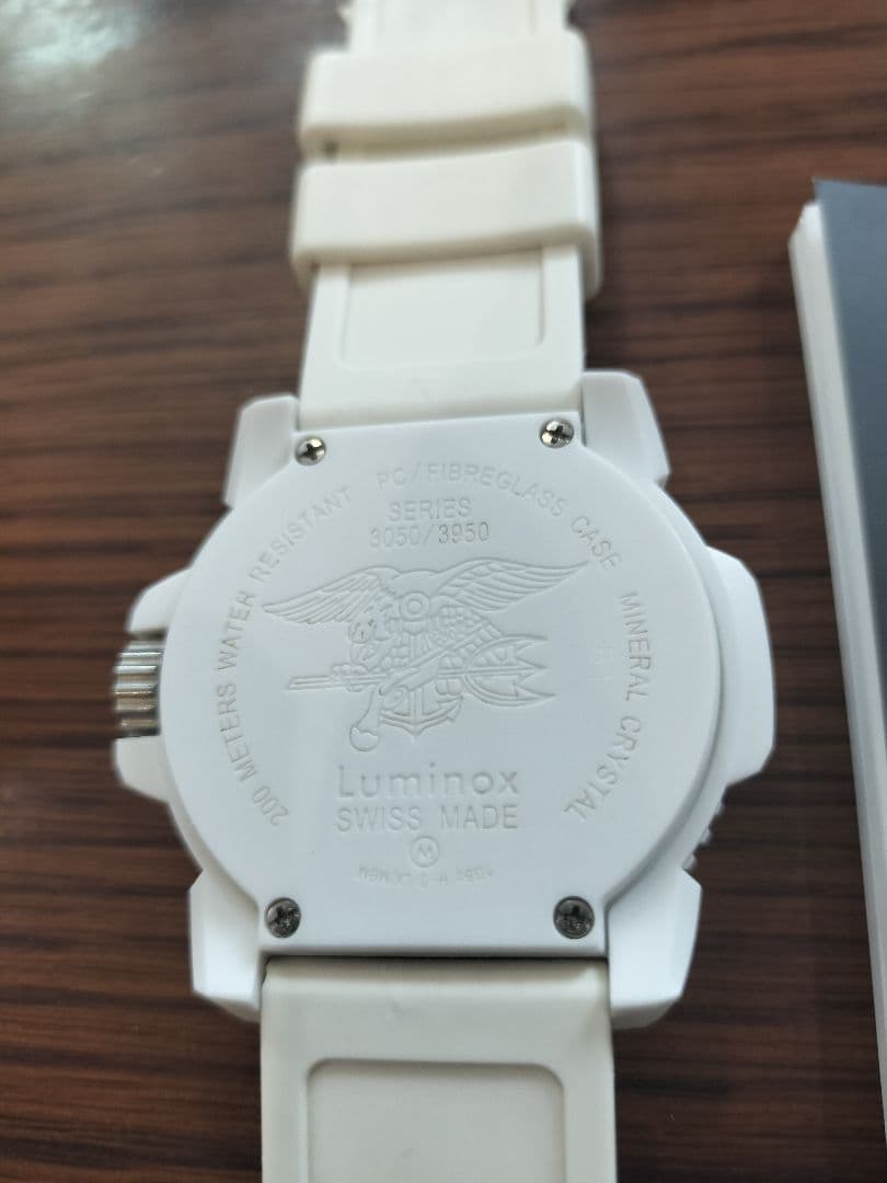 美品 LUMINOX WHITEOUT Navy Seals
