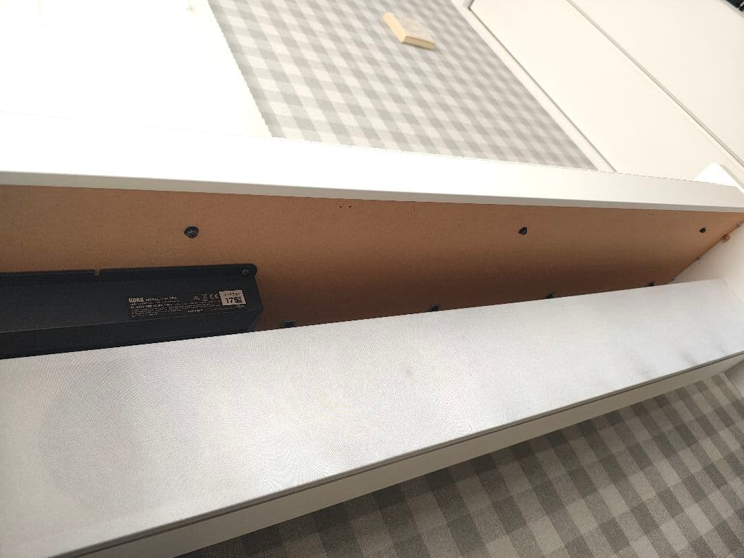 電子ピアノ KORGコルグLP380 ホワイトカラー！関東1都3県無料配達！