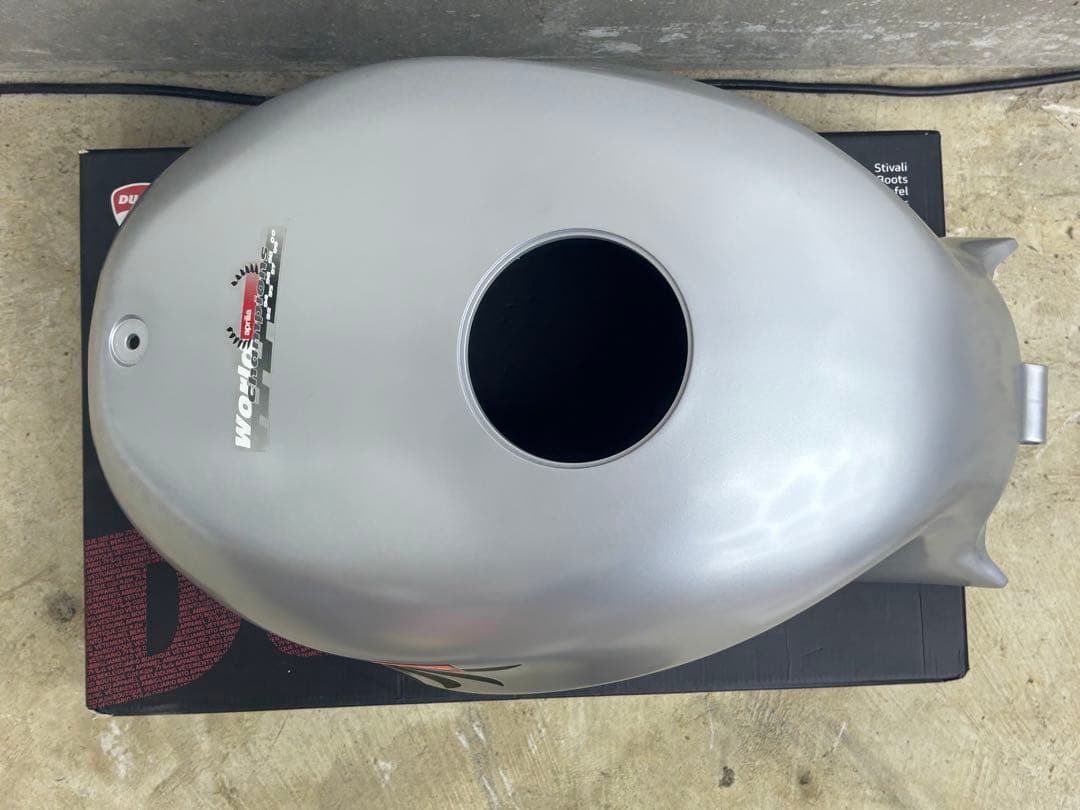 アプリリア　rs50 タンクカバー