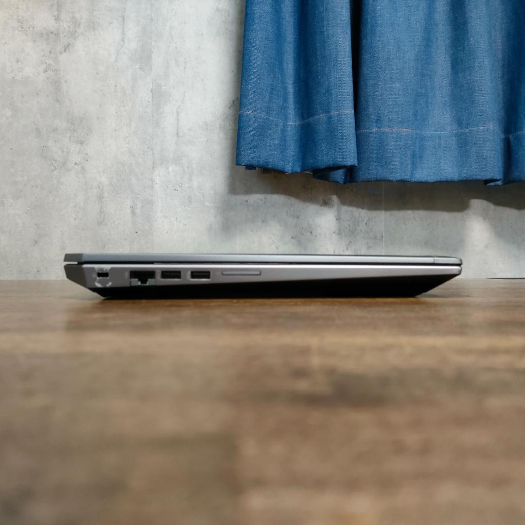 n123 超高性能！hp Zbook core i7メモリ32GB グラボ搭載