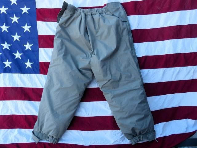 2019”　米軍実物　ECWCS LEVEL7 パンツ　Ｌ-Ｒ　39