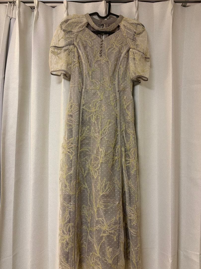 リリーブラウン　チュールエンブロイダリードレス