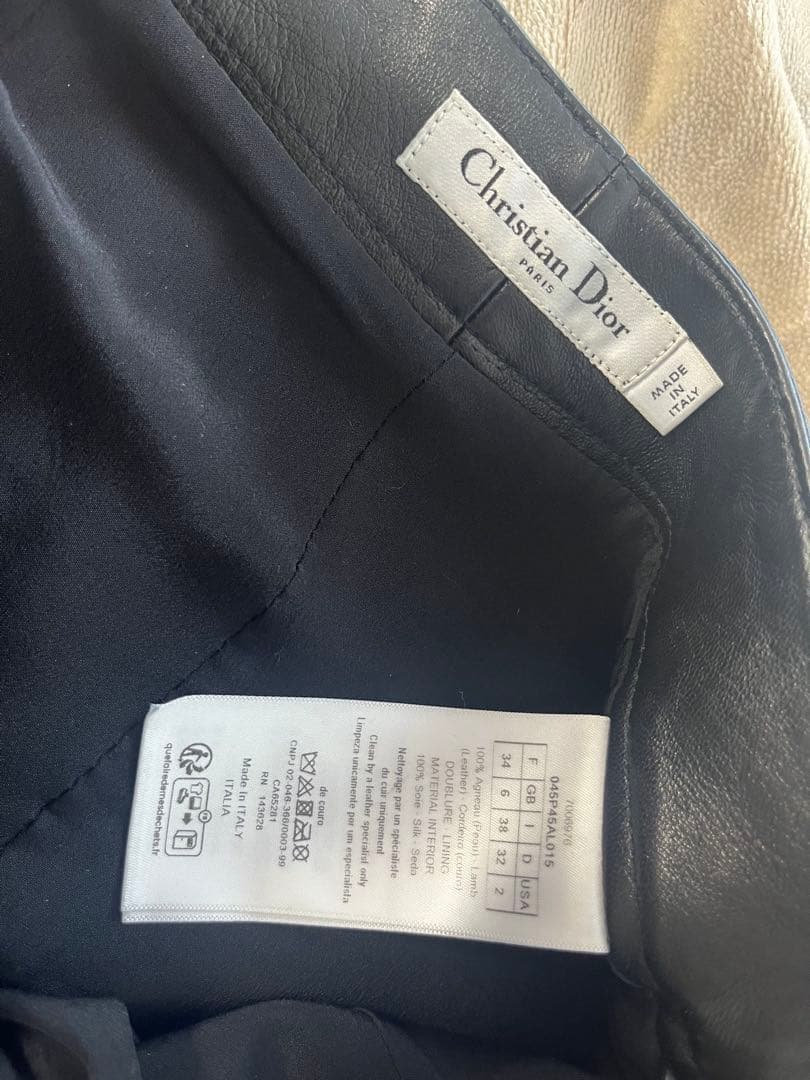 Dロゴバックル　スコート