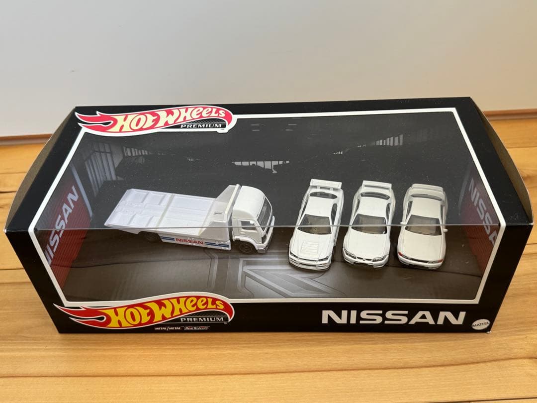 Hot Wheels PREMIUM Nissan セット