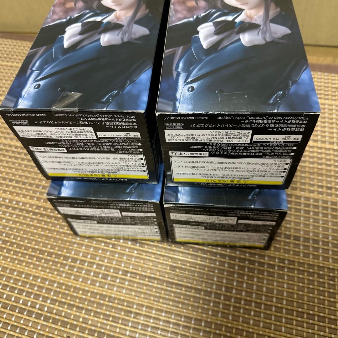 Ado Winter ver. フィギュア　4体セット