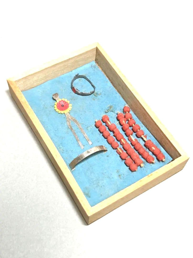 古い小さな雛道具　簪　髪飾り　小物いろいろ