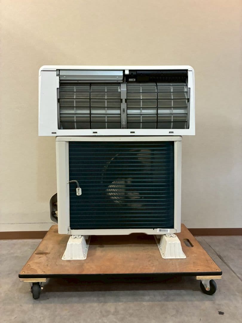 ◯2047 東芝【RAS-J221E1R】2023年製 6畳 エアコン 中古