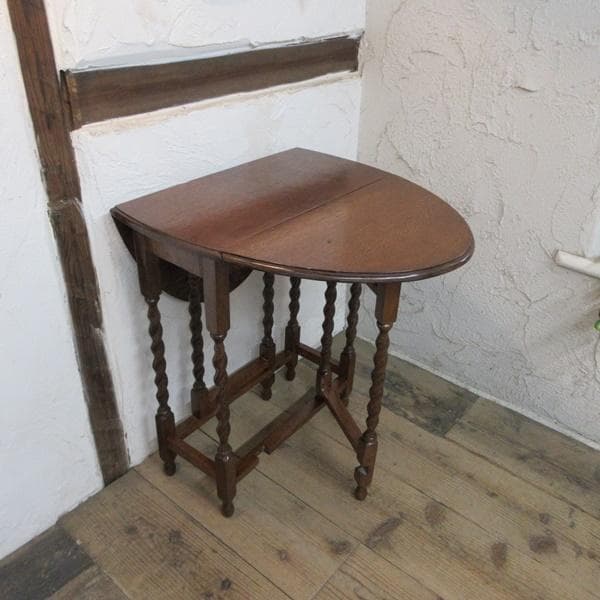 イギリス アンティーク 家具 スモールゲートレッグテーブル ツイスト 6904d