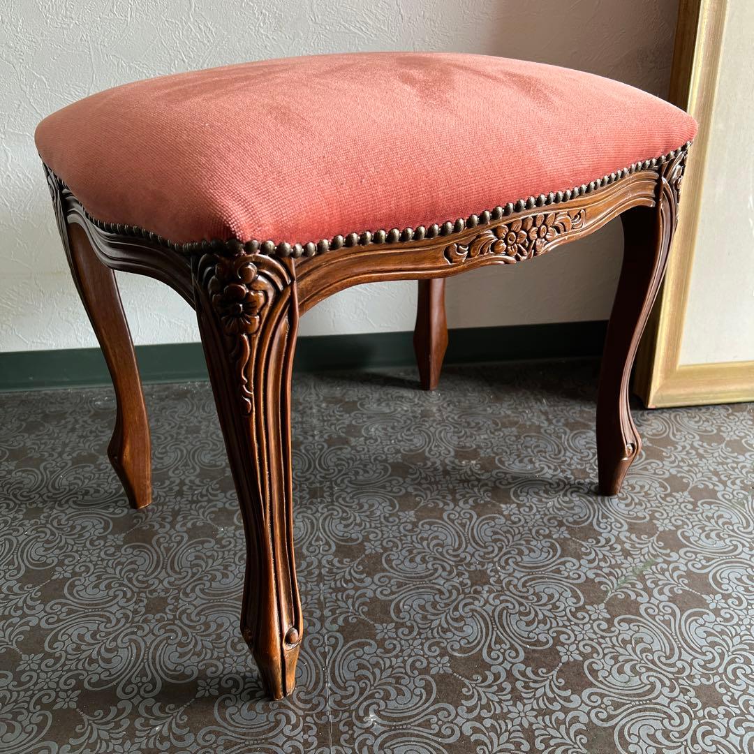 k523r108 クラシカルスツール オットマン エレガントなベロア座面 木製脚