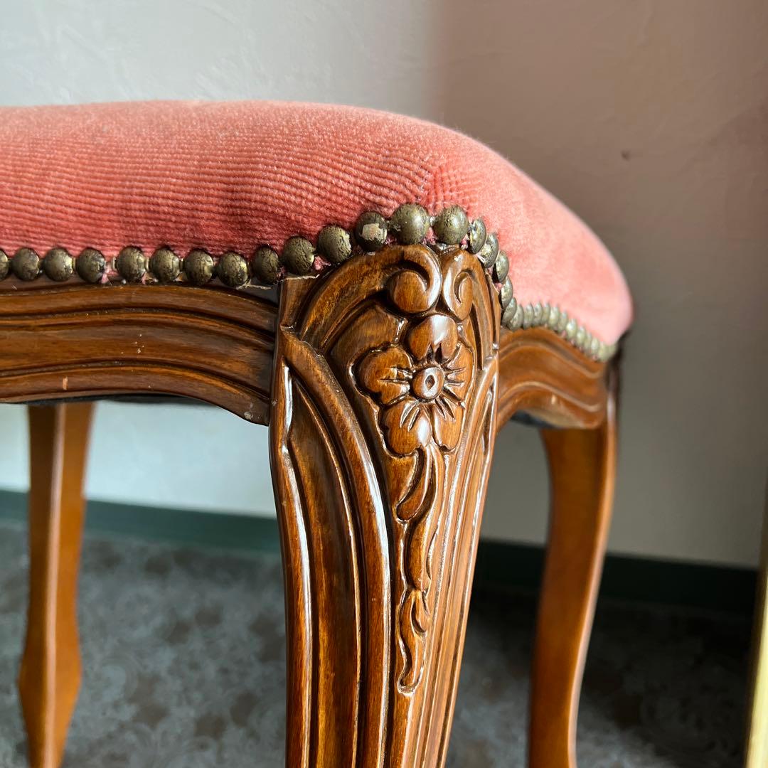 k523r108 クラシカルスツール オットマン エレガントなベロア座面 木製脚