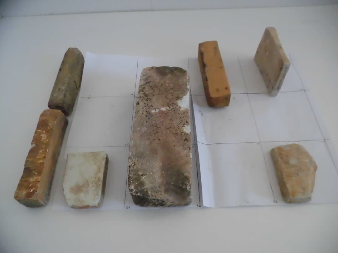 【昭和レトロ】天然砥石７個セット　欠け・割れあり