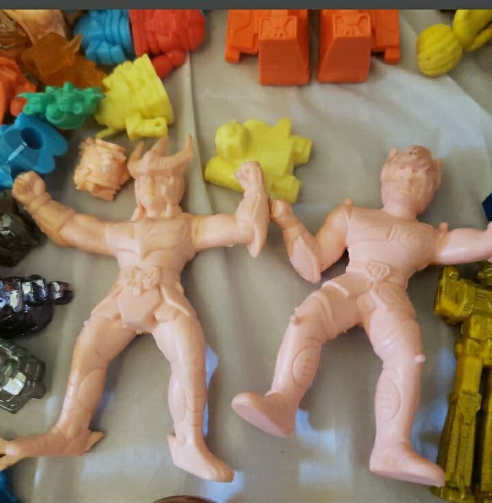 ガン消し　キン消し　特撮　怪獣など　当時物　大量まとめ売り　1000体以上