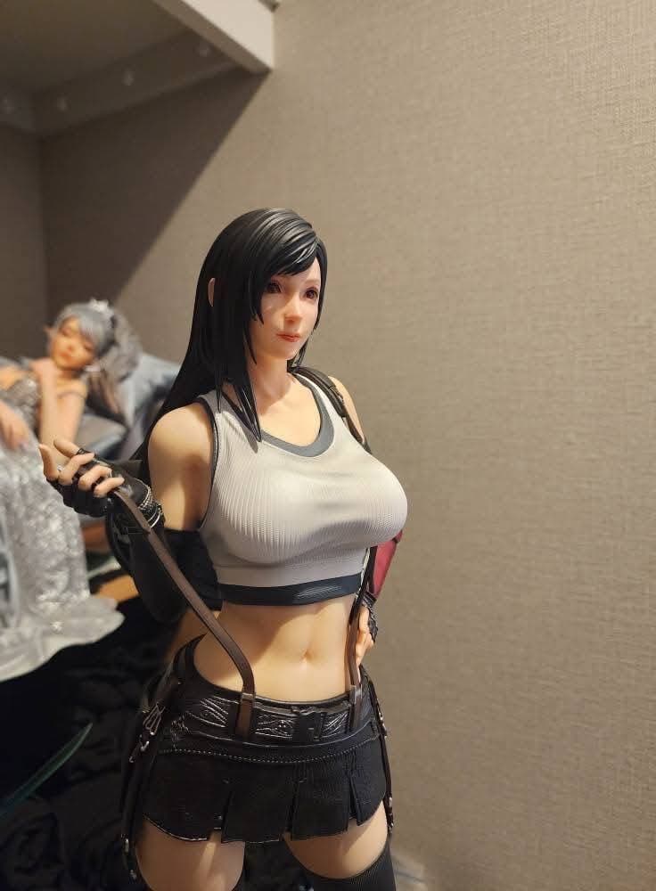 ティファ・ロックハート 1/4 フィギュア ファイナル・ファンタジーVII