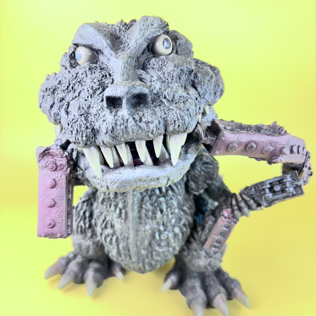 みーとなります。×デフォリアル　ゴジラ1954　フィギュア