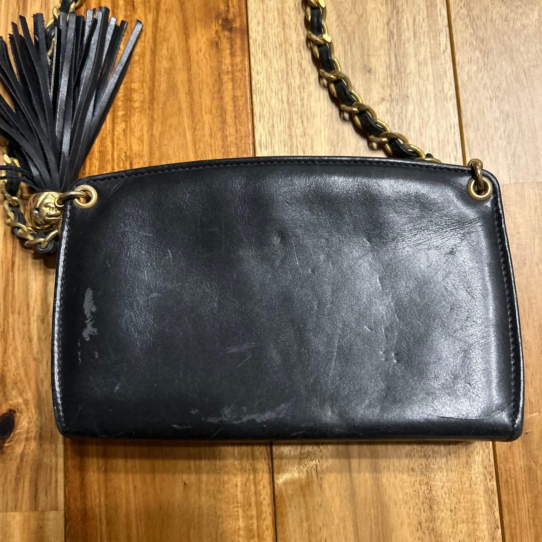 P*e様 シャネル　ポシェット　紺色