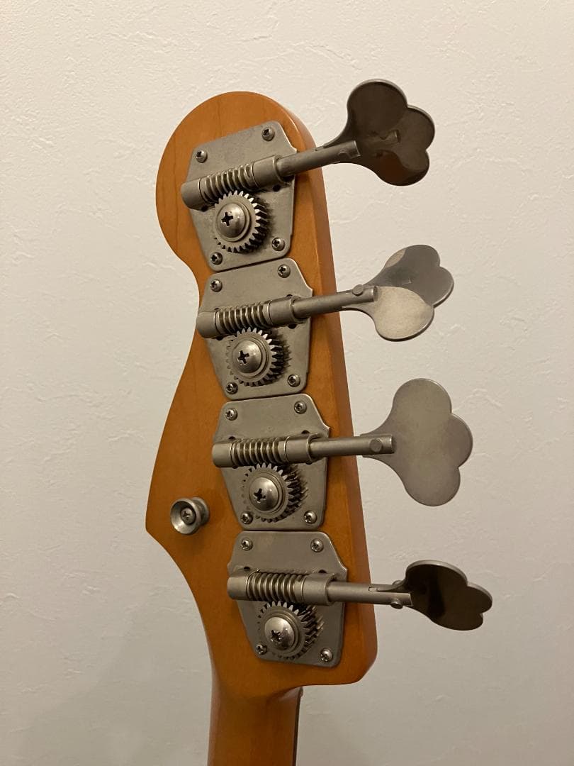 1/30迄Fender AmericanVintage 62 Jazz Bass