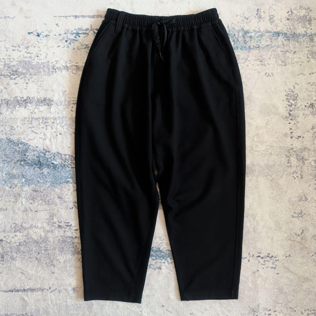 ホワイトマウンテニアリング ストレッチド テーパード サルエルパンツ