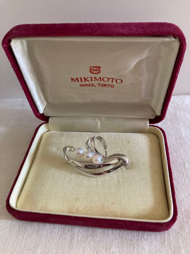 美品です❤︎ ミキモト　パール　本真珠　ブローチ　②