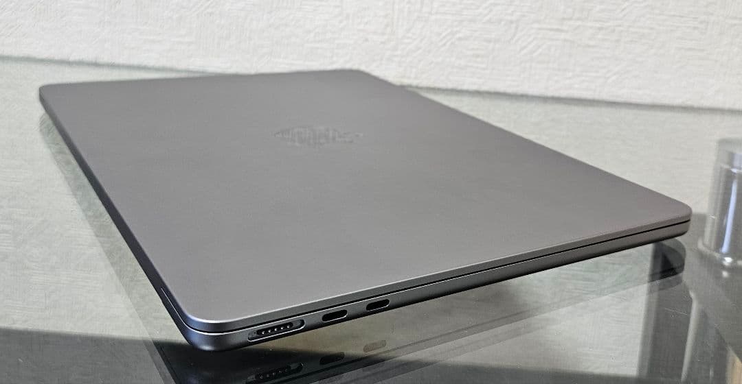 Apple MacBook Air 13インチ 2022 512GB 16GB