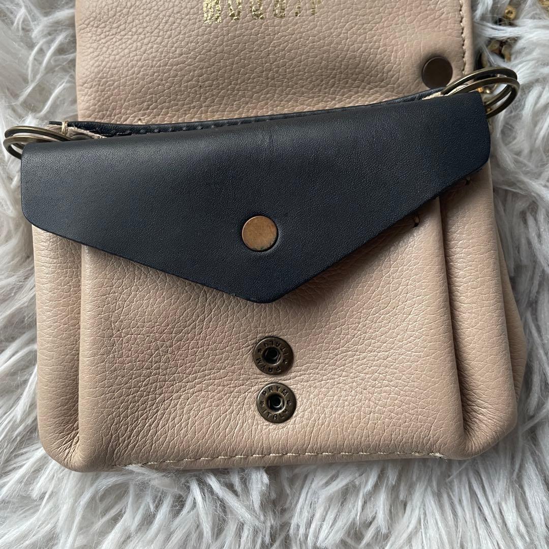 【未使用級】モキップ ミニパース ショルダーウォレット ガルーシャ