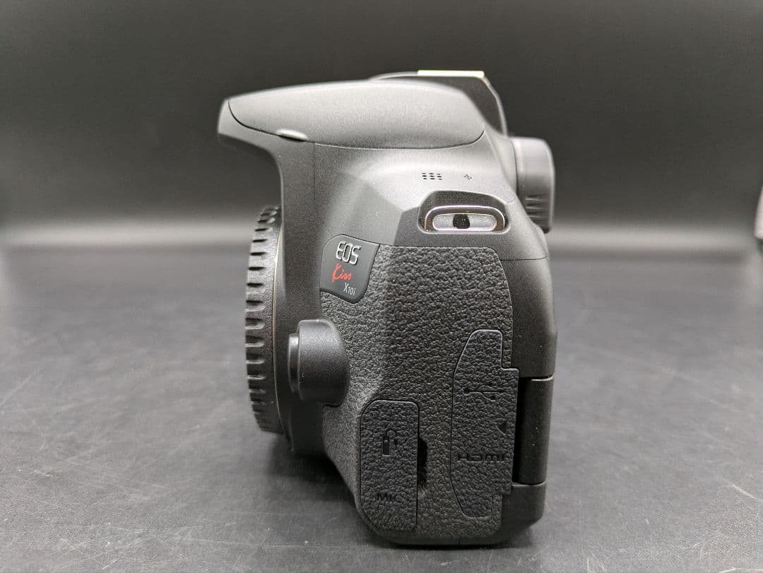 ふらふら Canon EOS Kiss X10i マクロ＆ズームレンズ付き