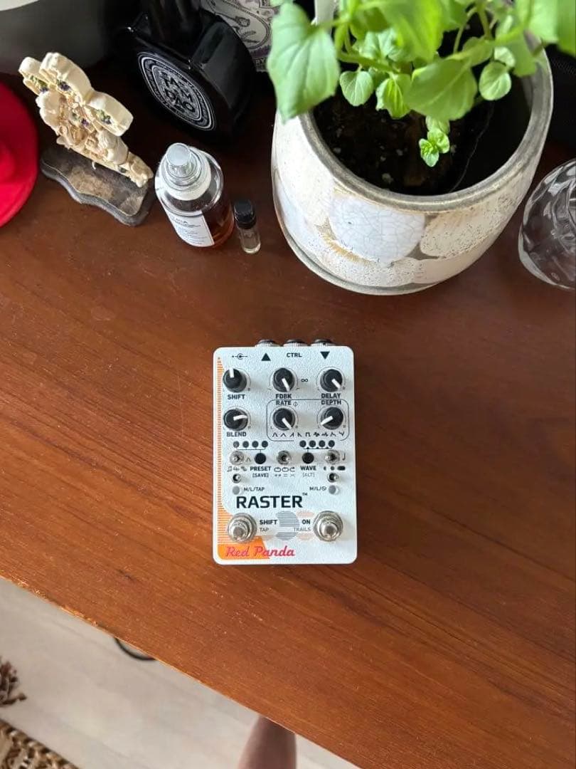 Red panda RASTER V2 デジタルディレイ