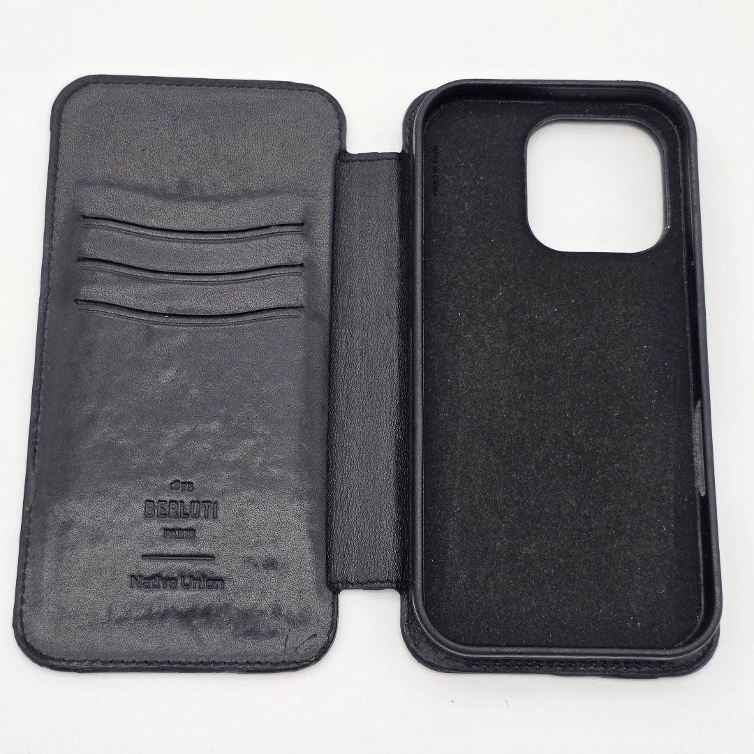 Berluti iphone16pro 手帳型ケース カリグラフィ レザー