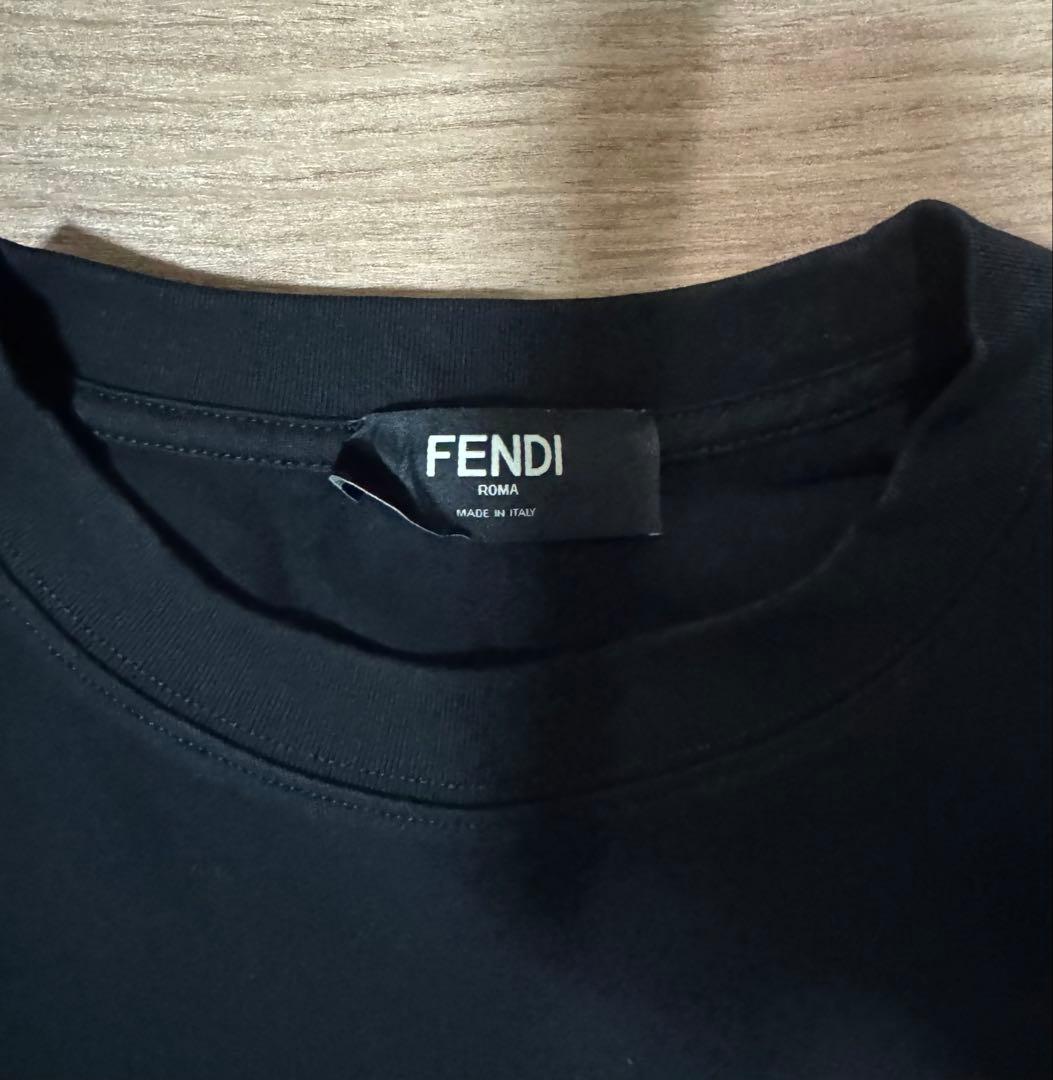 【ryuu masu】フェンディ　FENDI ブラック　Tシャツ