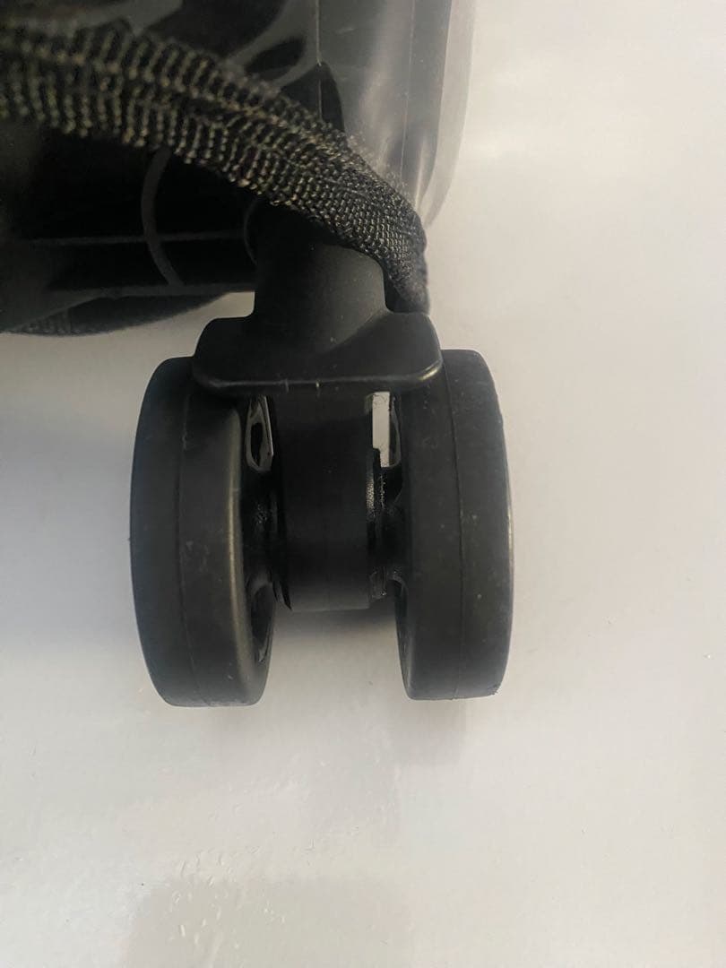 非売品 新品未使用AMG ダークグレー キャリーケース 33L