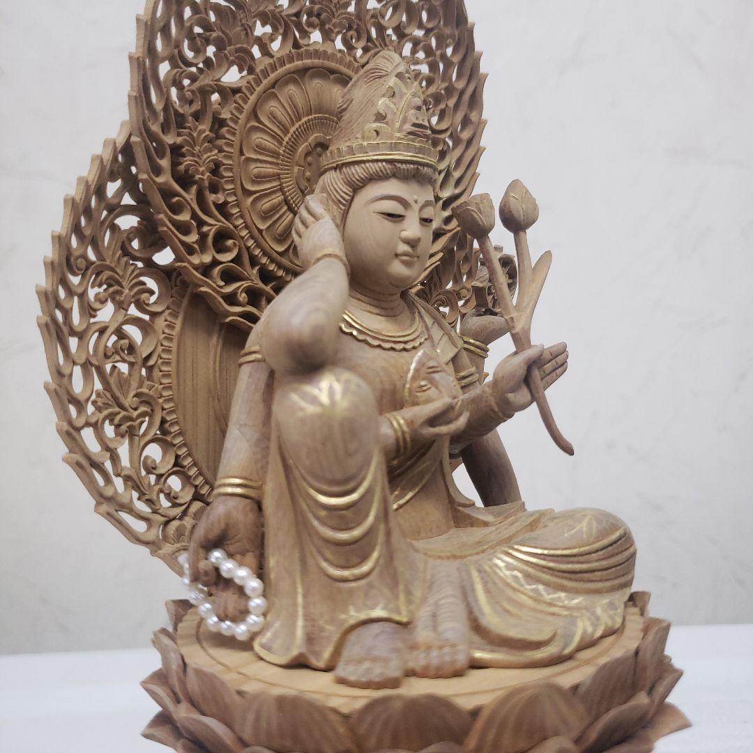 Ｂフライデー蔵出し特価香木 特上彫り如意輪観音菩薩像2.5寸眼入り 二重唐草光背