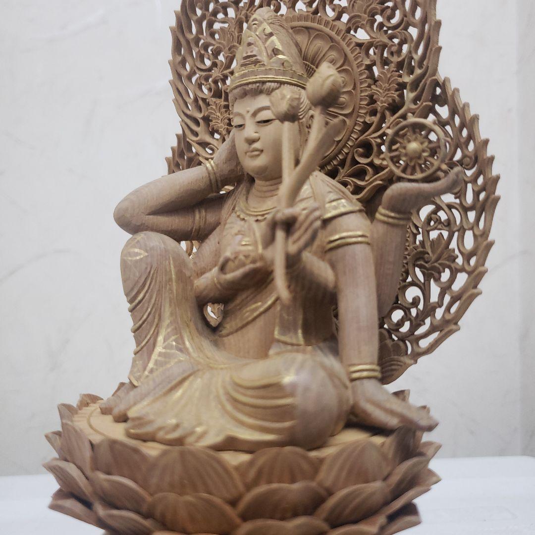 Ｂフライデー蔵出し特価香木 特上彫り如意輪観音菩薩像2.5寸眼入り 二重唐草光背