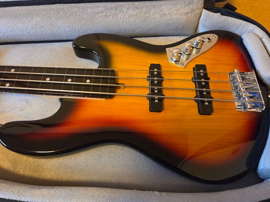 Compact Bass フレットレス【CJB-60S FL】