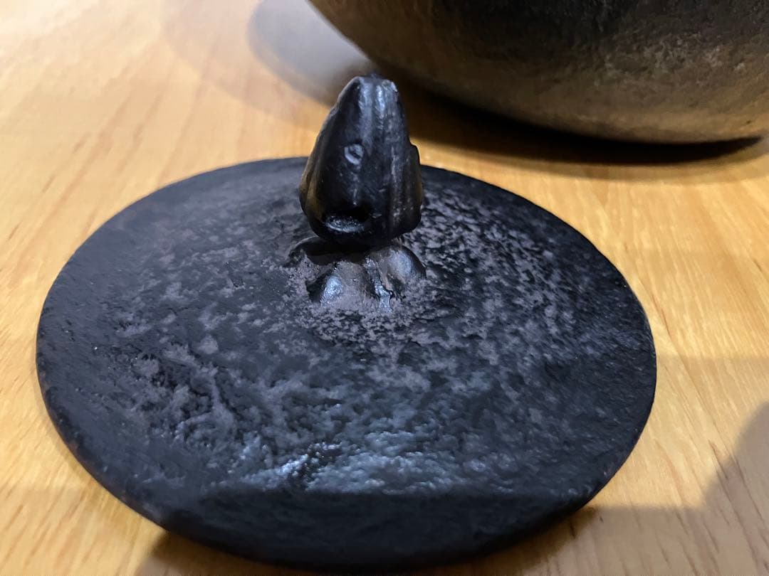 本番盛岡 薫山 南部鉄器 鉄瓶 平丸型 雲龍 1.6リットル