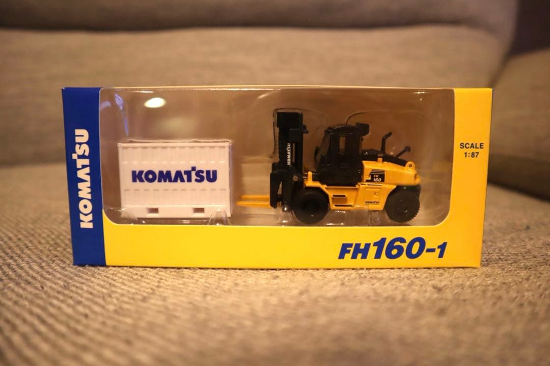 コマツミニカーセット11種　KOMATSUミニカー セット (非売品新品未開封)