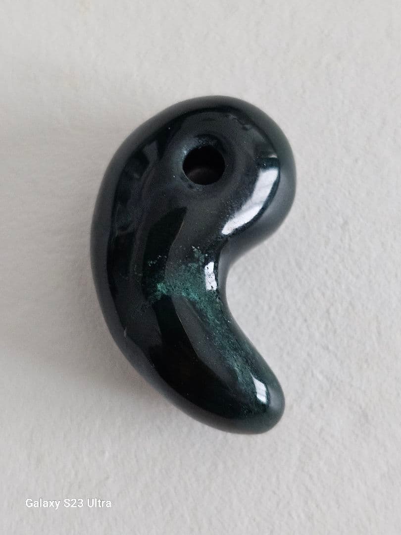 出雲瑪瑙　碧玉勾玉２６mm　伝統工芸士作品 碧玉証明書付き