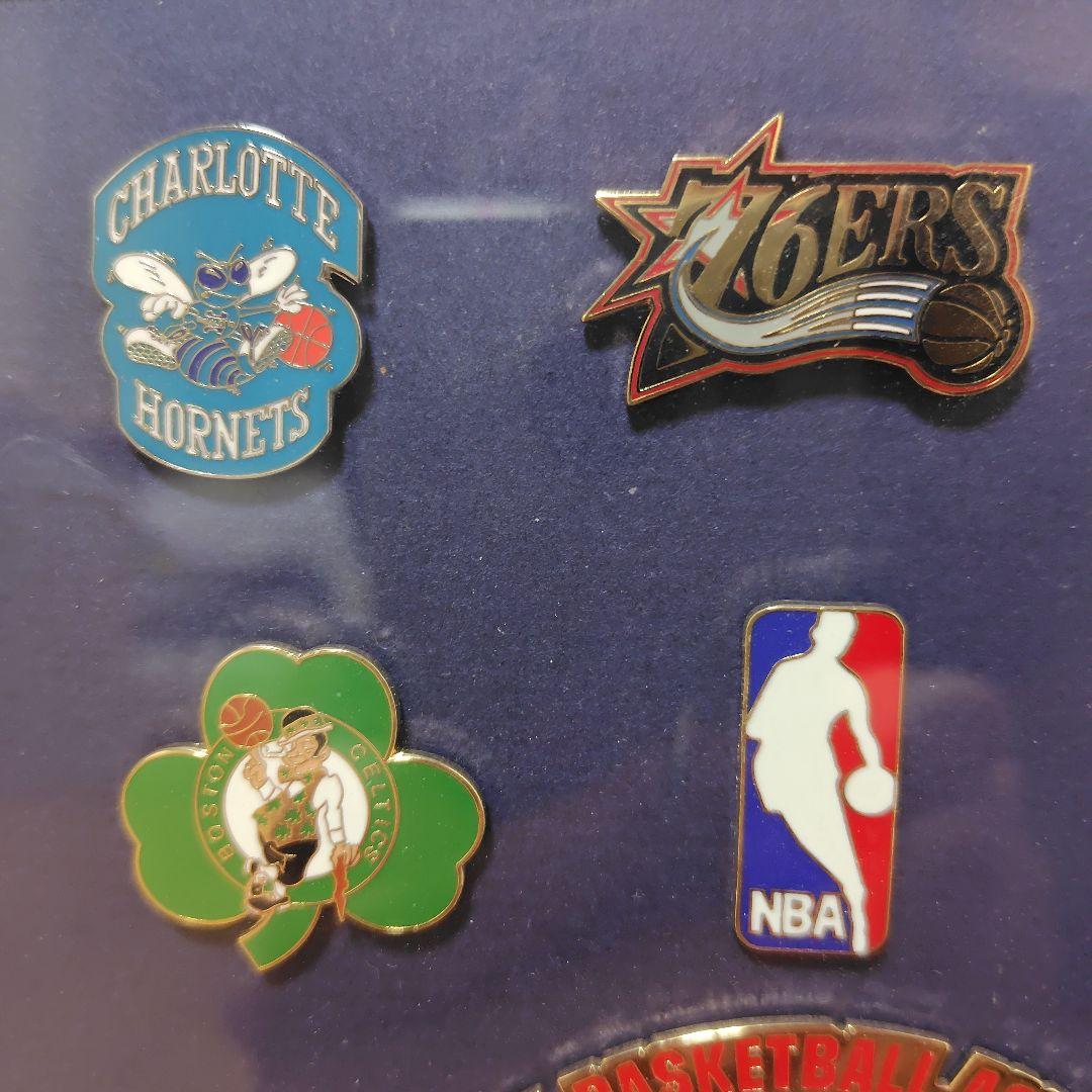NBAチーム　ピンバッジコレクション