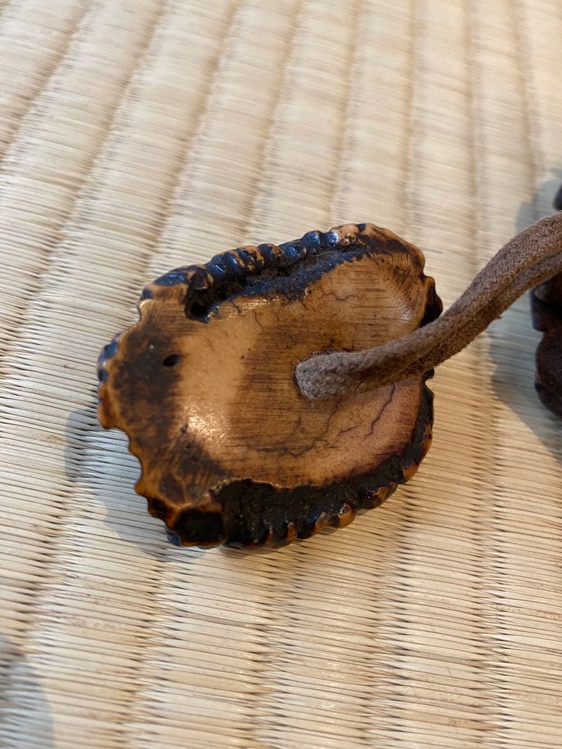 革製小袋セット　根付　緒締め　緒締玉