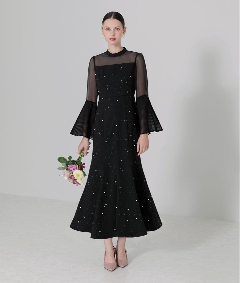 Leja 透け感プリーツフレアスリーブビーズマーメイドシルエットワンピース