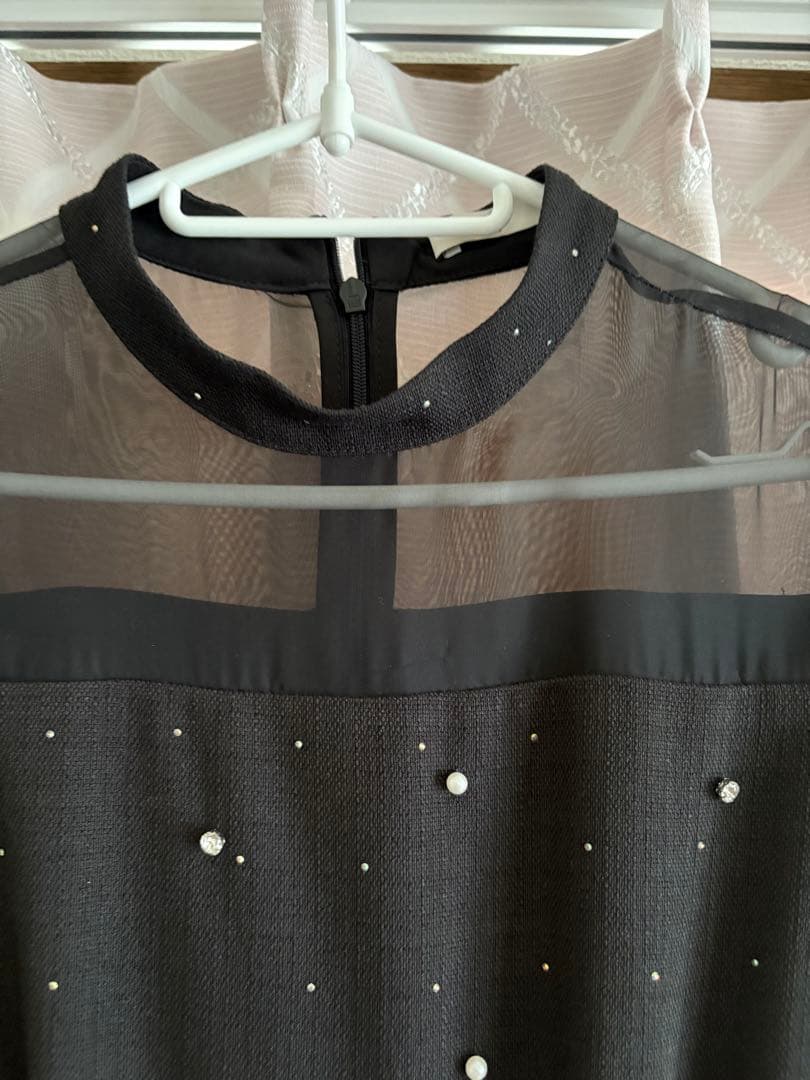 Leja 透け感プリーツフレアスリーブビーズマーメイドシルエットワンピース