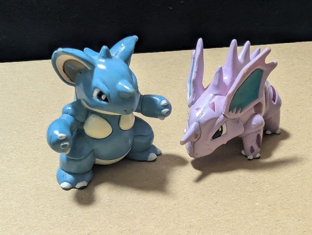 そ*ら様 モンコレ 初期 ニドクイン ニドリーノ