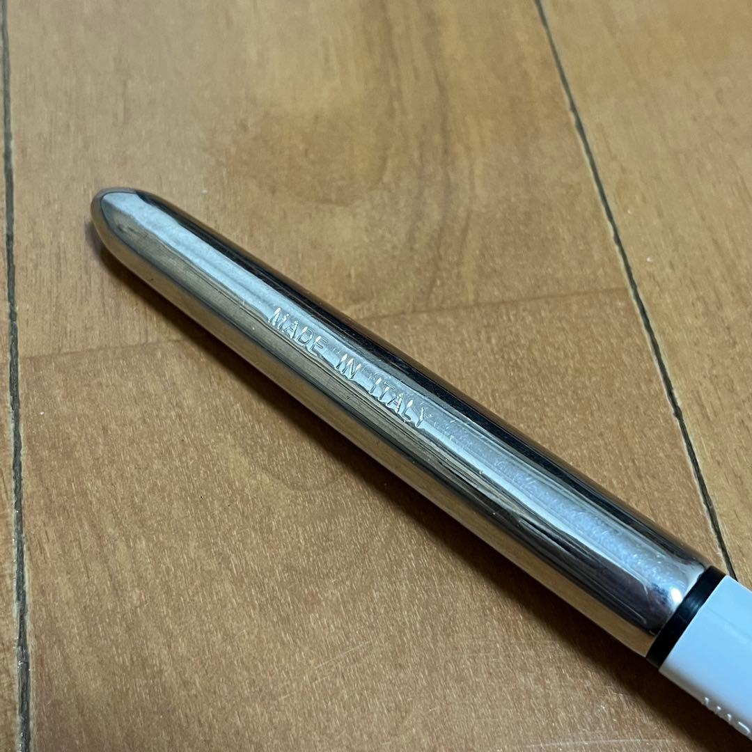 D'heygere×Bic ボールペンチャーム