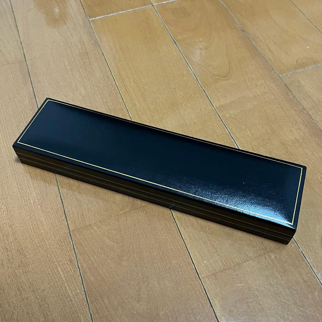 D'heygere×Bic ボールペンチャーム