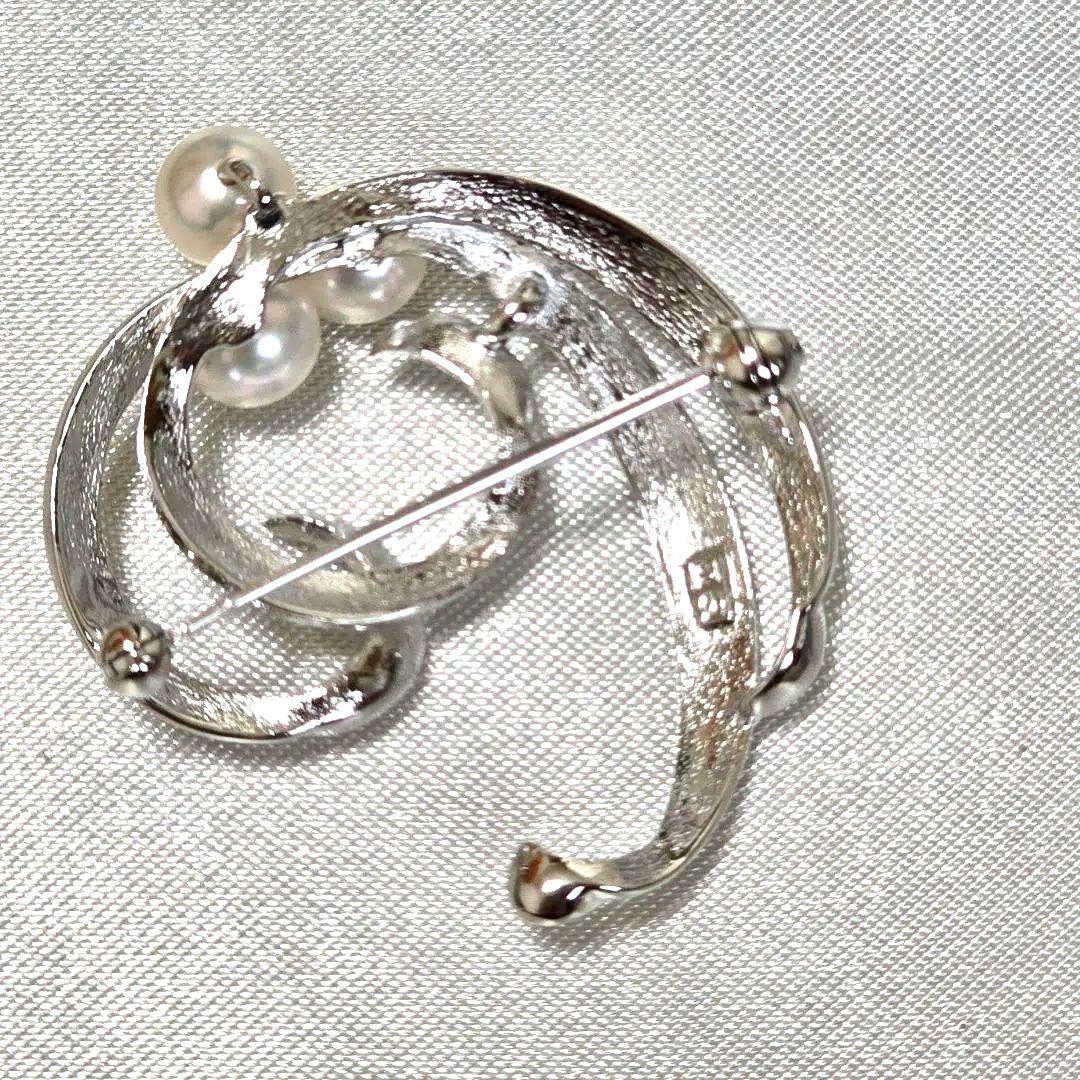 美品✨TASAKI タサキ 3珠パールブローチ シルバー 　S刻印