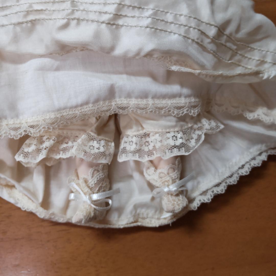 ARIANNA　イタリア製　人形　ドール　アリアンナ　アリアナ　ビスクドール