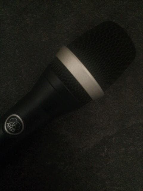 【新品未使用】AKG　D5（マイクケース付き）